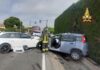 Schianto frontale tra due auto a Goito: tre feriti, interviene l’elisoccorso