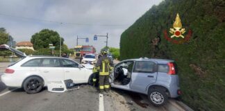 Schianto frontale tra due auto a Goito: tre feriti, interviene l’elisoccorso