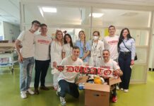 Calcio a 5 – Dal Mantova Club Ducato sorrisi e regali ai piccoli degenti del Poma