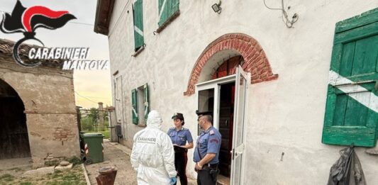 Colpo di pistola in casa: uomo trovato senza vita a Borgo Virgilio