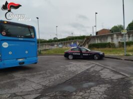 Castiglione, controlli a tappeto dei carabinieri tra scuole e fermate bus: denunce e segnalazioni per droga