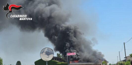 Incendio in una cascina a Redondesco