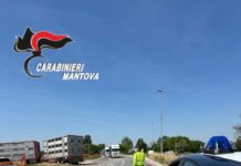 Marcaria. Scontro frontale tra auto e camion sulla SS 10, muore una 19enne