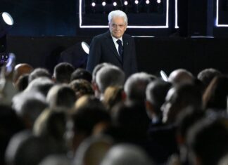 Mattarella “Marina presidio prezioso a garanzia dell’indipendenza del Paese”