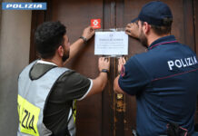 Risse in piazza Broletto, chiuso per 15 giorni il Bar Lasagna
