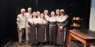 Dal Pronto Soccorso al palcoscenico: show da tutto esaurito