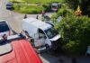 Roverbella, scontro frontale auto-furgone in Strada Pozzolo: due feriti estratti dalle lamiere