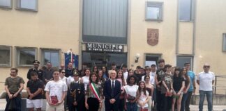 Porto Mantovano: battesimo civico per i neo 18enni, consegnata la Costituzione