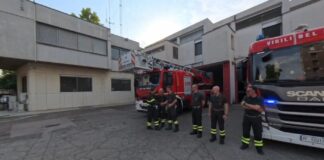 Vigili del Fuoco: il saluto del capo squadra Zanoni che va in pensione