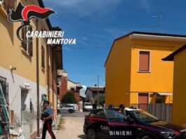 Accoltella il fratello davanti ai Carabinieri: arrestato 30enne di Bondanello per tentato omicidio