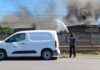 Incendio alla Versalis di Mantova: scatta il piano di monitoraggio ambientale dell’Arpa. I primi rilievi non rilevano valori critici