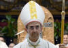 La svolta del Vescovo Marco Busca: la chiesa mantovana dice addio al modello del parroco tradizionale