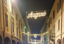 Viadana, furti in serie nei supermercati: due denunciati
