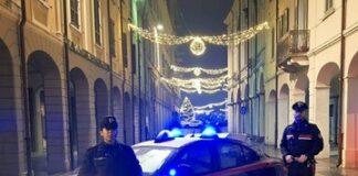 Viadana, furti in serie nei supermercati: due denunciati