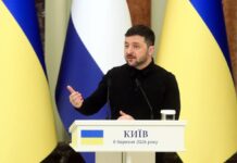 Ucraina, Zelensky”Giorni pieni di consultazioni,ascolto ciò che dicono le persone”