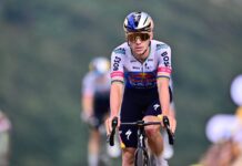 Evenepoel beffa Pogacar e vince la 15esima tappa al Tour, ritiro Vingegaard