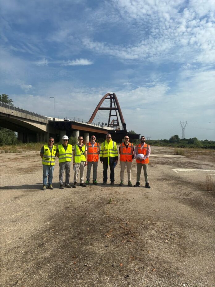 Consegna dei lavori questa mattina per la riqualificazione del tratto in golena del ponte di San Benedetto_4064762
