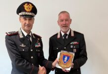 I Carabinieri salutano il Luogotenente Meneguzzo: va in pensione dopo 42 anni al servizio del Mantovano