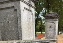 Piazza Virgiliana, ladri di corrente per giocare la notte