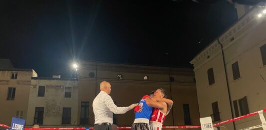 Pugilato – Memorial Lasagna: la nobile arte infiamma piazza Broletto