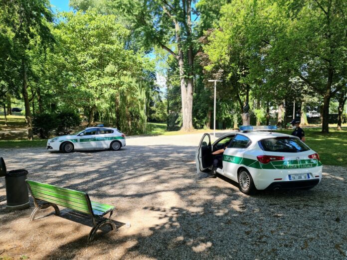 Polizia locale Giardini Nuvolari 26