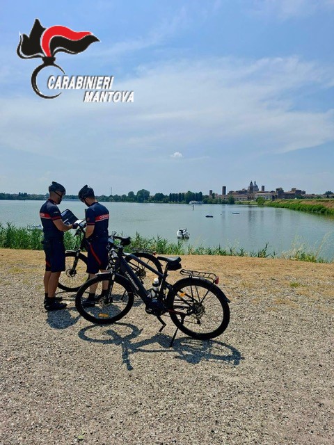 carabinieri forestali 11_4050454