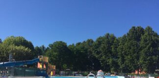 Furto nella notte alla piscina comunale di Porto Mantovano: ladri incagliano il fondo cassa e il bar