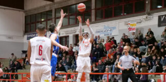 Basket Serie B Interregionale – L’Amica Chips saluta Patrizio Verri e il tecnico del vivaio Brentegani