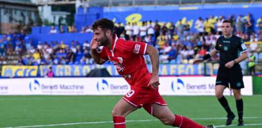 Calcio Serie B – GRANDE MANTOVA: 2-1 A CARRARA E PRIMI TRE PUNTI IN CAMPIONATO