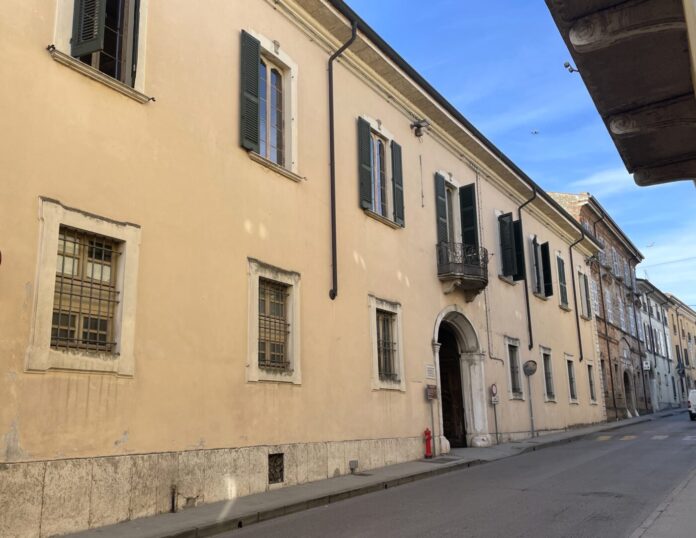 biblioteca castiglione delle stiviere