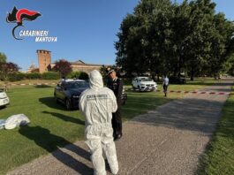 Giallo nelle acque del Lago Inferiore: trovato il cadavere di un uomo. Senza documenti, forse straniero sui 30-40 anni. Indagano i carabinieri