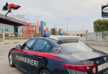 Controlli a Poggio Rusco: due giovani trovati con hashish e segnalati