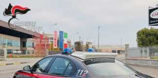 Controlli a Poggio Rusco: due giovani trovati con hashish e segnalati