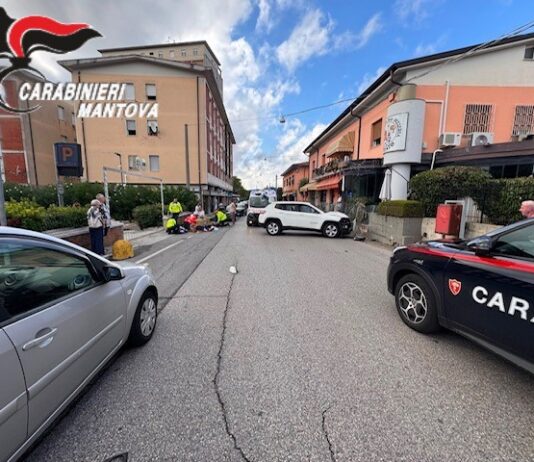 Tragedia a Castiglione: 44enne muore travolto da un’auto sotto gli occhi della moglie e della figlia
