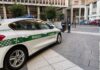Minaccia gli agenti, li aggredisce e fugge: arrestato in Piazza 80° Fanteria