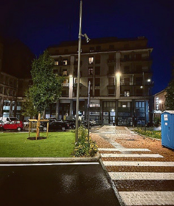 piazza cavallotti nuove luci