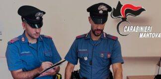 Pistola tra le auto in piazza Seminario, era un giocattolo: denunciato 29enne