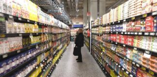Stangata inflazione a Mantova: a luglio i prezzi corrono al +3,4%. L’allarme del Comune: «Rischio tagli ai servizi o più tasse»