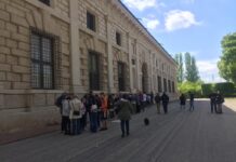 Ferragosto 2026: il grande caldo frena le città, a Mantova flessione del 10%. Volano le prenotazioni last minute