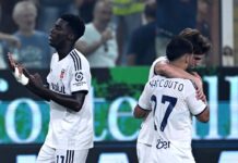 Poker del Como fuori casa, piegato 4-1 il Genoa