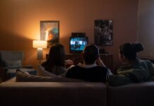 Più di 11 milioni di italiani guardano la televisione via satellite