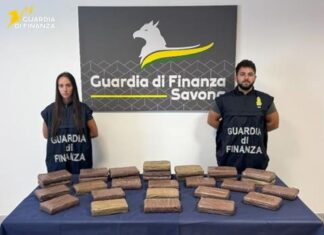 Savona, arrestati 2 corrieri con 34 Kg di cocaina occultati in un camper
