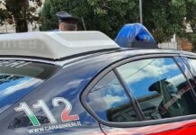 Preparavano molotov e le testavano in un capannone, perquisiti 4 giovani