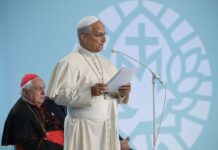 Papa “No all’illusione del riarmo, servono sforzi creativi per la pace”
