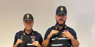 Fermati a Imola su un’auto piena di gioielli rubati a Mantova: denunciati in tre