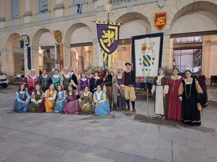 Asola, alcuni partecipanti alla rievocazione dell'Assedio_4141649