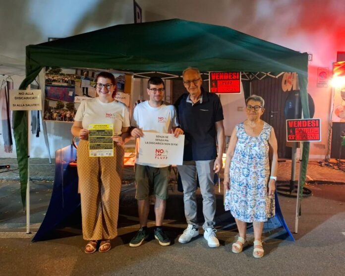 Il gazebo No Car Fluff con il sindaco Gazzani