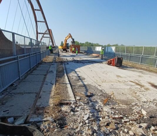 Ponte di San Benedetto Po, scatta la chiusura totale dal 19 al 23 ottobre per accelerare la demolizione del vecchio manufatto