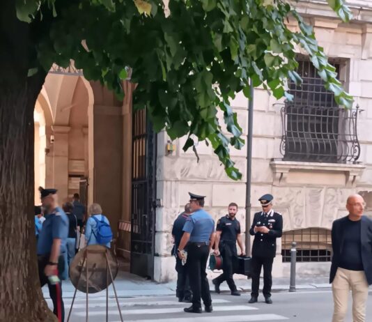 Telefonata anonima: bomba in tribunale, ma è un falso allarme. Intanto sono saltate le udienze di oggi