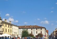 Canneto – Commozione e il rombo delle moto per l’estremo saluto al 61enne Diego Fava